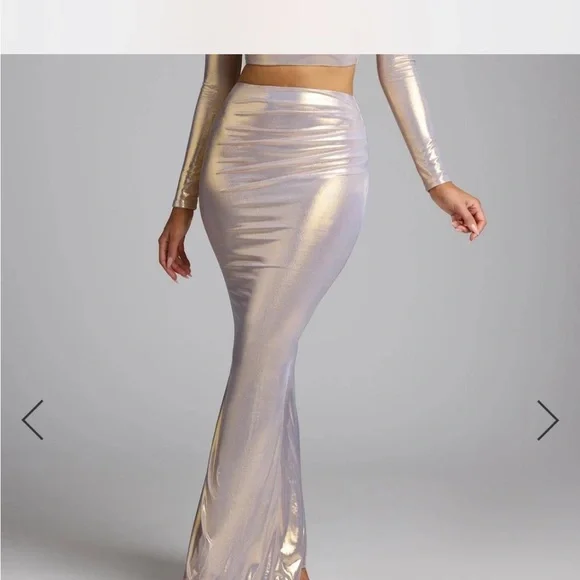Oh Polly Metallic Cream Pencil Skirt - Picture 2 of 3